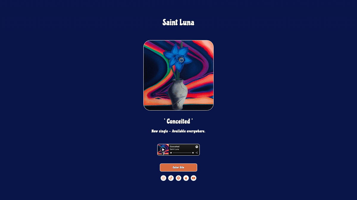 "Saint Luna" Website